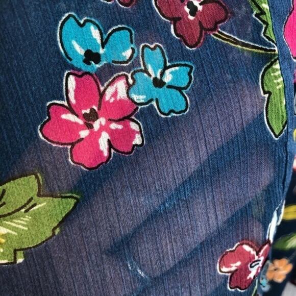 Kut from the Kloth Blue Floral Sheer Top Blouse Size Medium - Picture 9 of 13